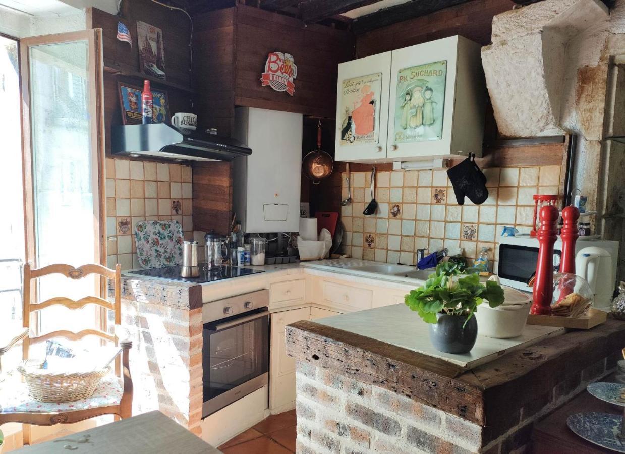 Appartement Le Cloitre à Dole Extérieur photo