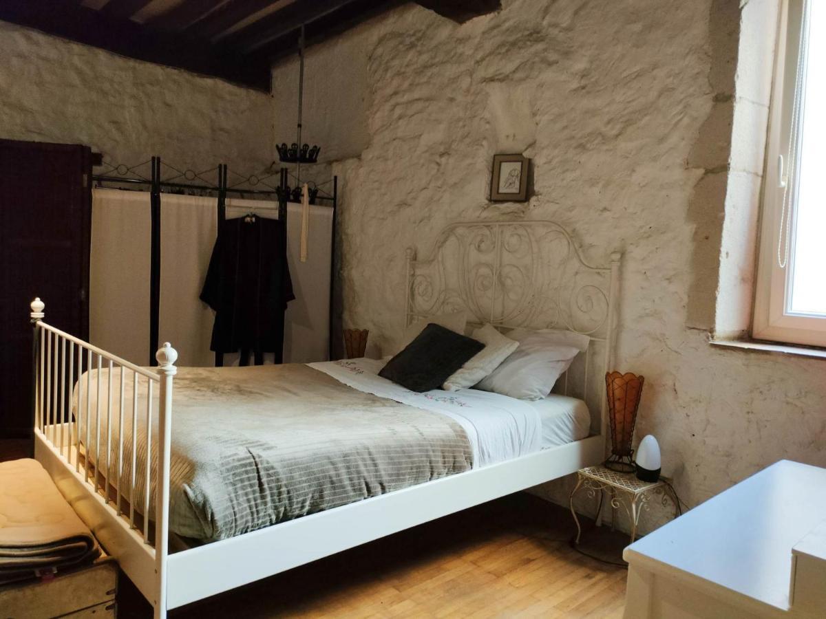 Appartement Le Cloitre à Dole Extérieur photo