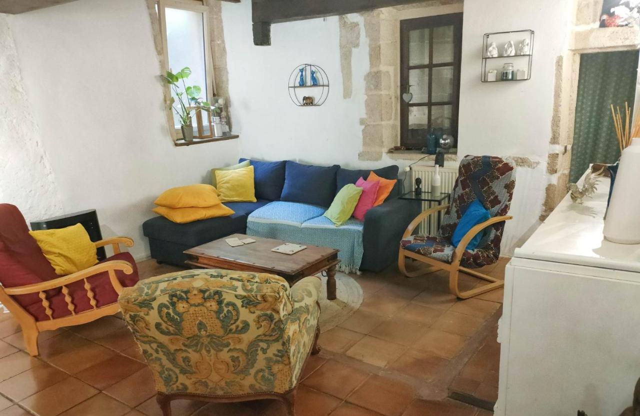 Appartement Le Cloitre à Dole Extérieur photo